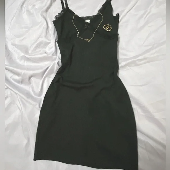 H&M | Dresses | Black Dress Old Money Style | Poshmark